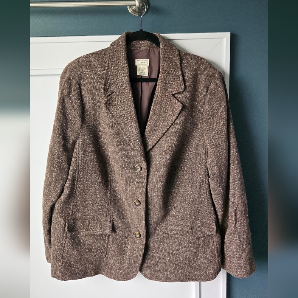 L.L. Bean Women's Vintage Wool And Silk Blend Tweed Blazer In Brown